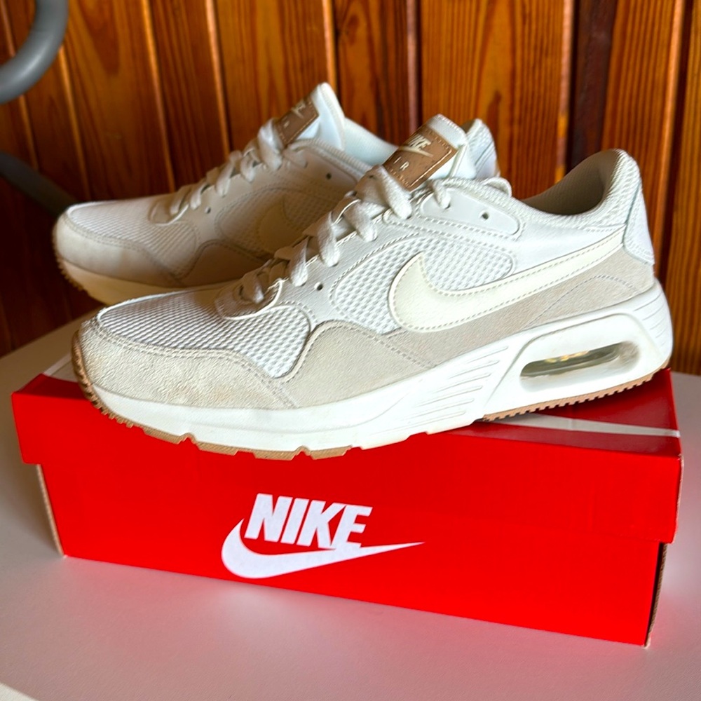 Women’s Nike Air Max SC